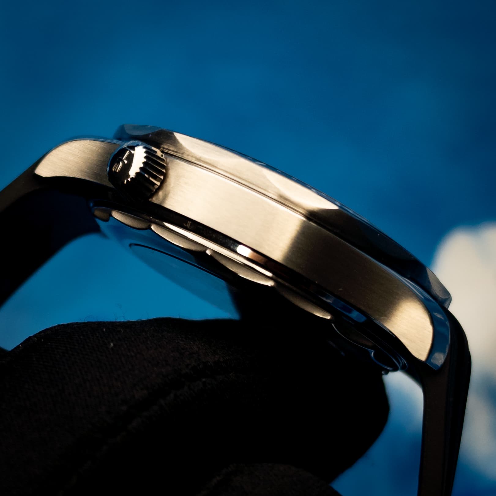 Omega Seamaster Diver 300M (Ref. 210.32.42.20.01.001) — photo 10