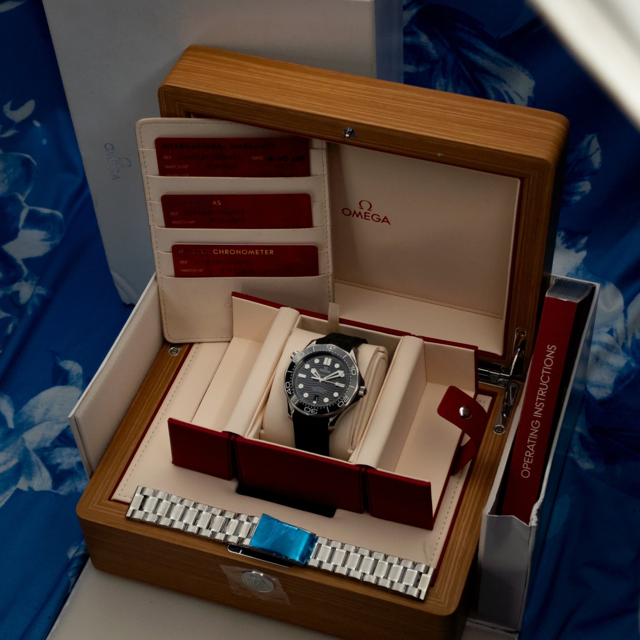 Omega Seamaster Diver 300M (Ref. 210.32.42.20.01.001) — photo 2