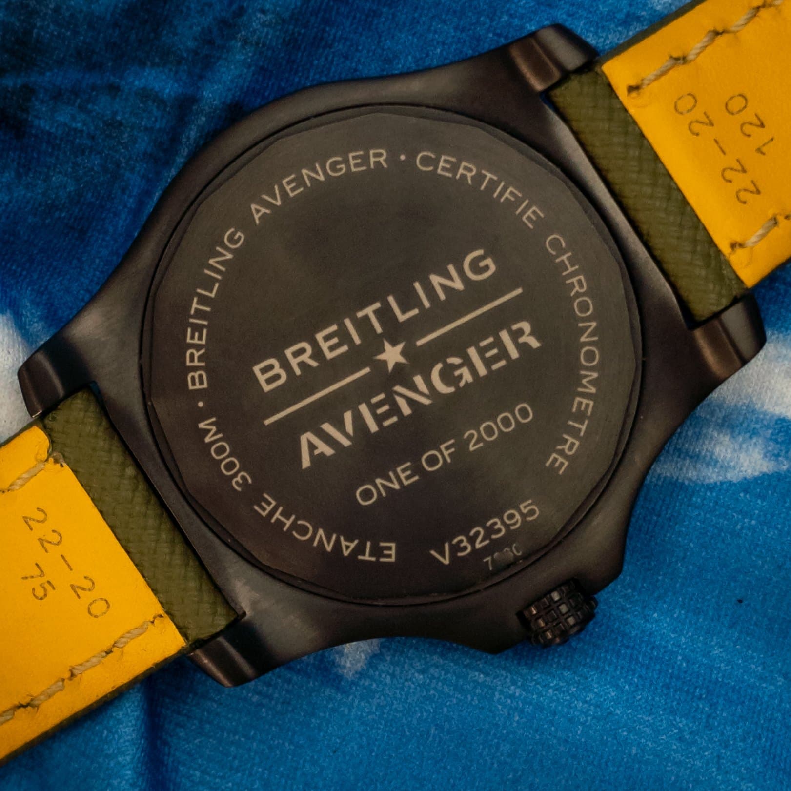 Breitling Avenger Automatic GMT 45 Night Mission LE 2000 (Ref. V323952A1L1X2) — photo 8