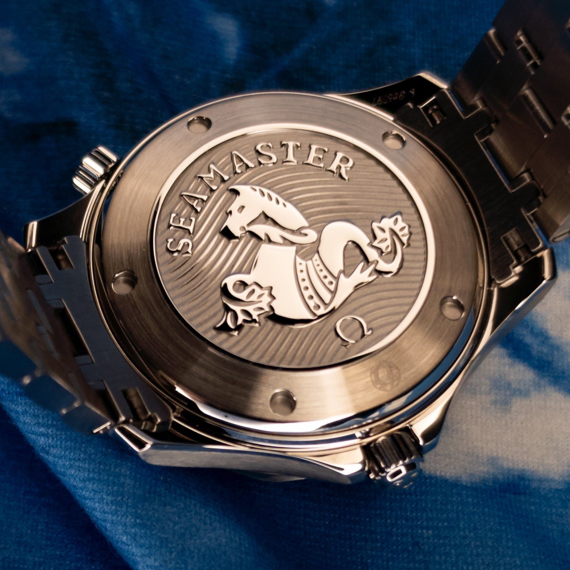 Omega Seamaster Diver 300M Blue No Wave (Ref. 212.30.41.20.03.001) — photo 8