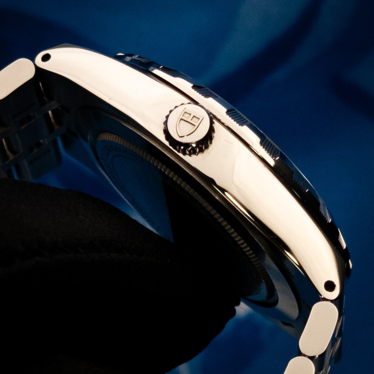 Tudor Royal 28600 Black 2023 (Ref. 28600-003) — photo 6