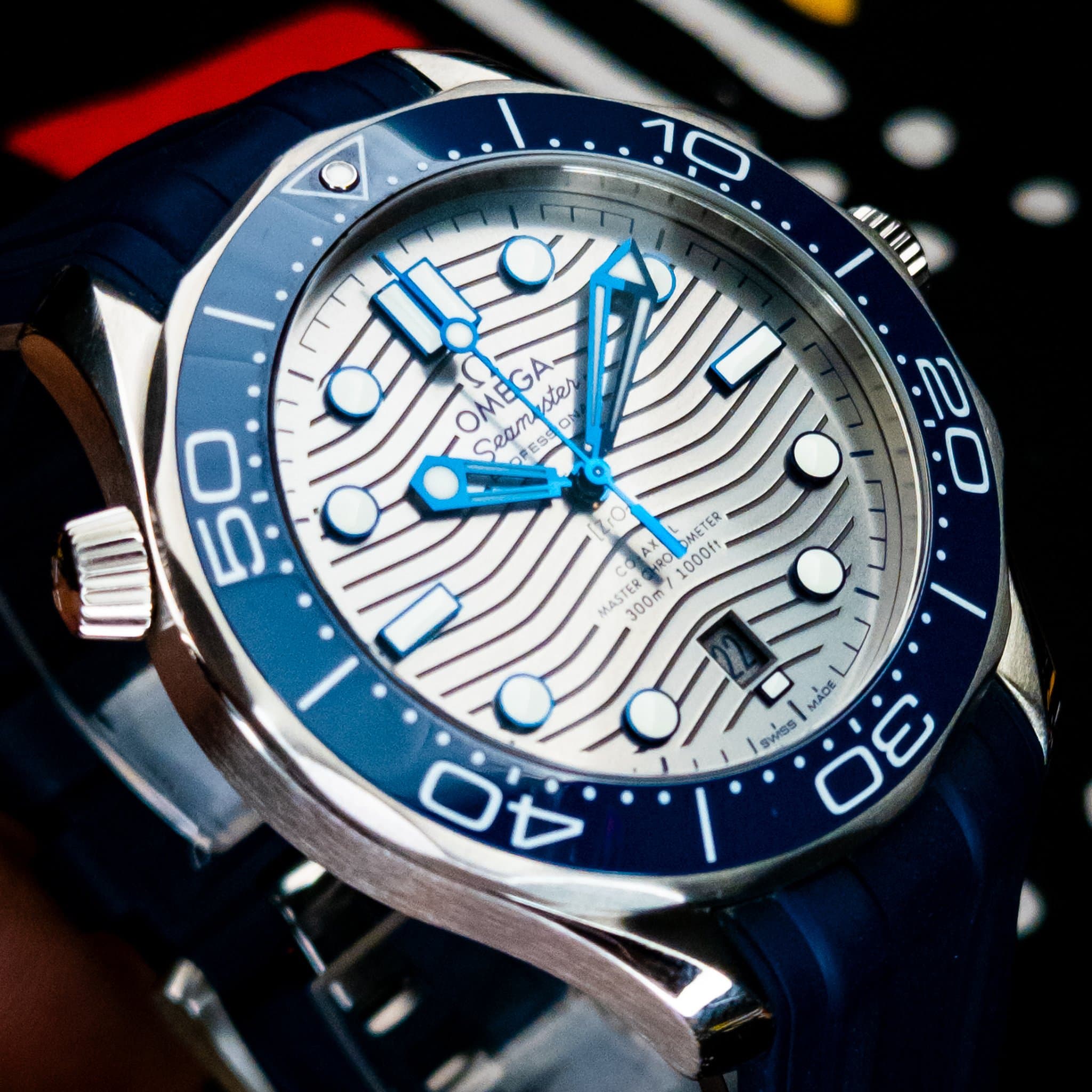 Omega SMP Gray Rub  2023 (Ref. 210.32.42.20.06.001) — photo 3