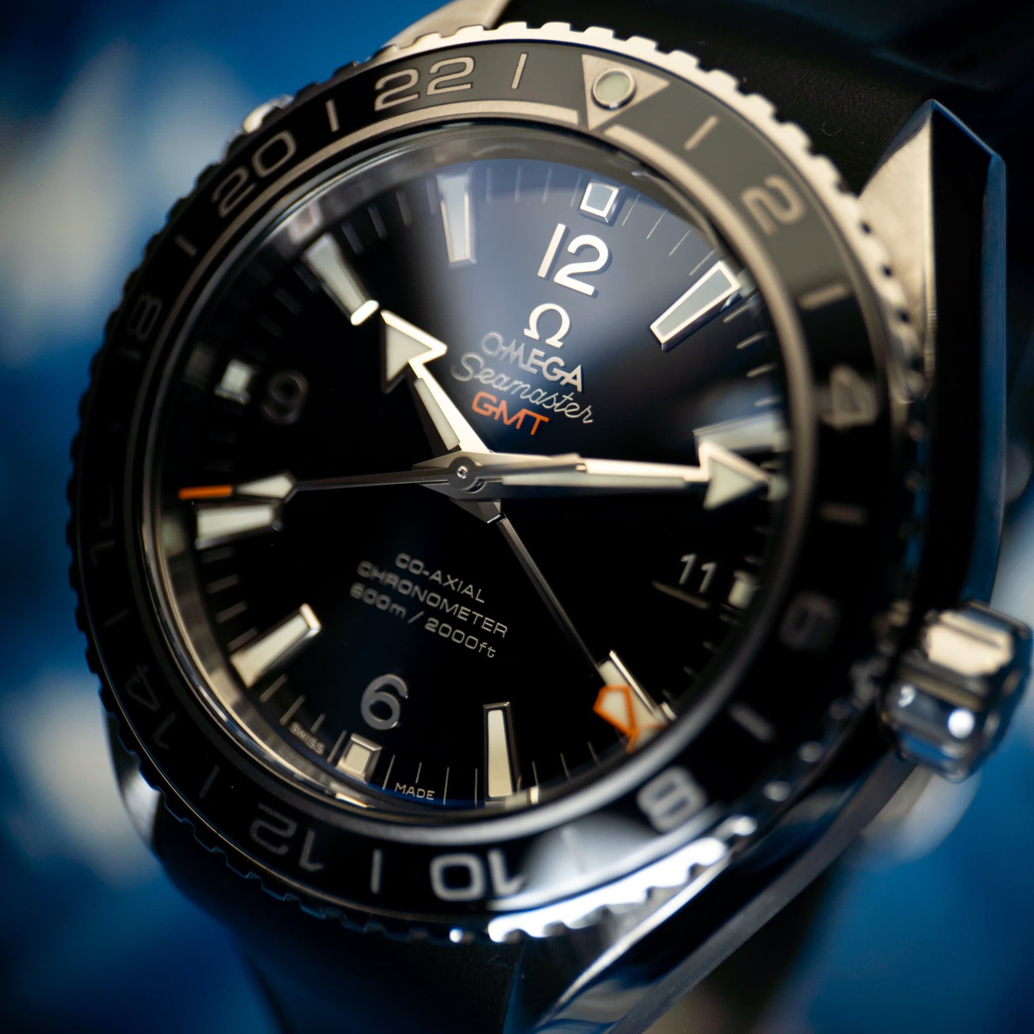 Omega SM PO 600M Black GMT (Ref. 232.32.44.22.01.001) — photo 5