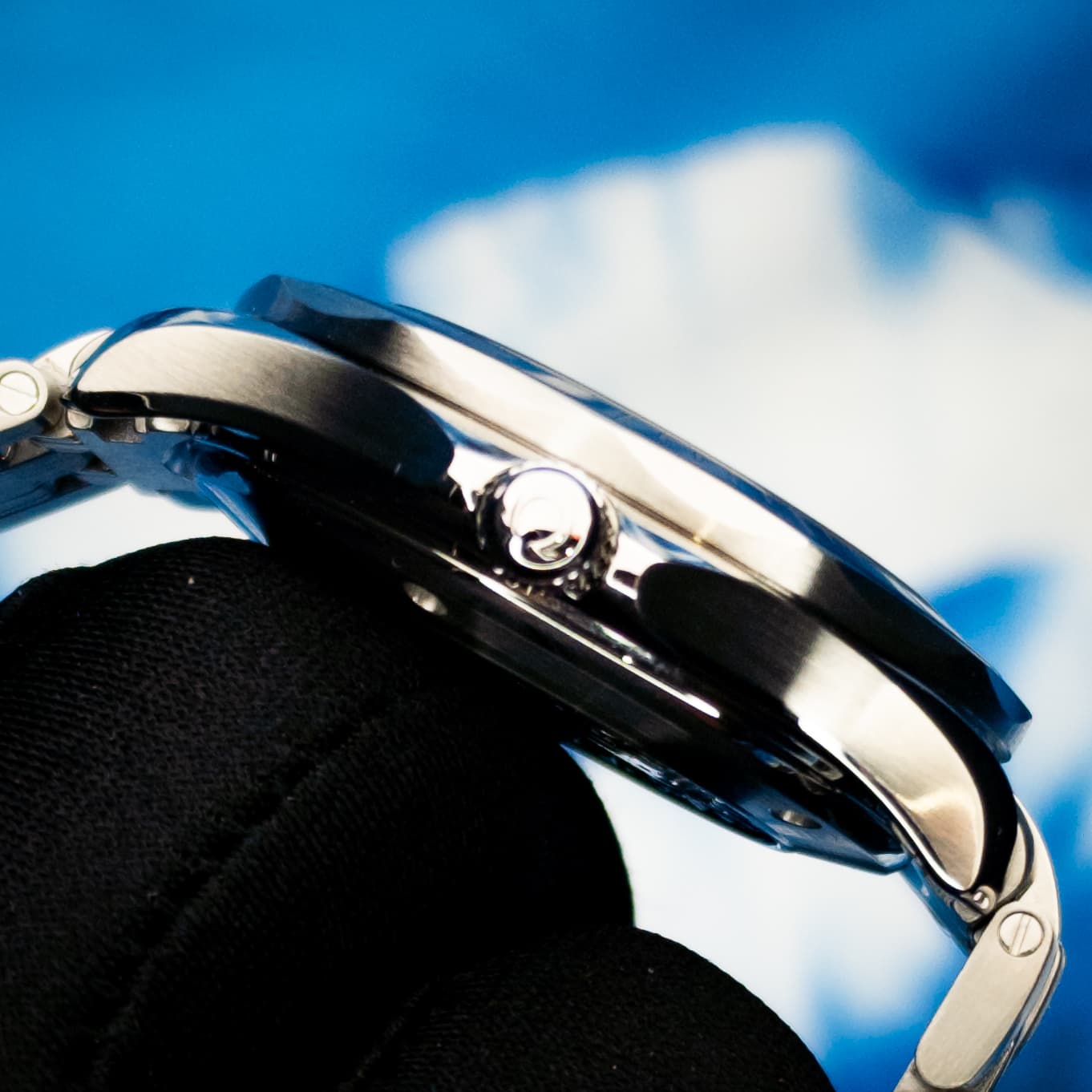 Omega SMP Black No Wave Steel (Ref. 212.30.41.20.01.003) — photo 6