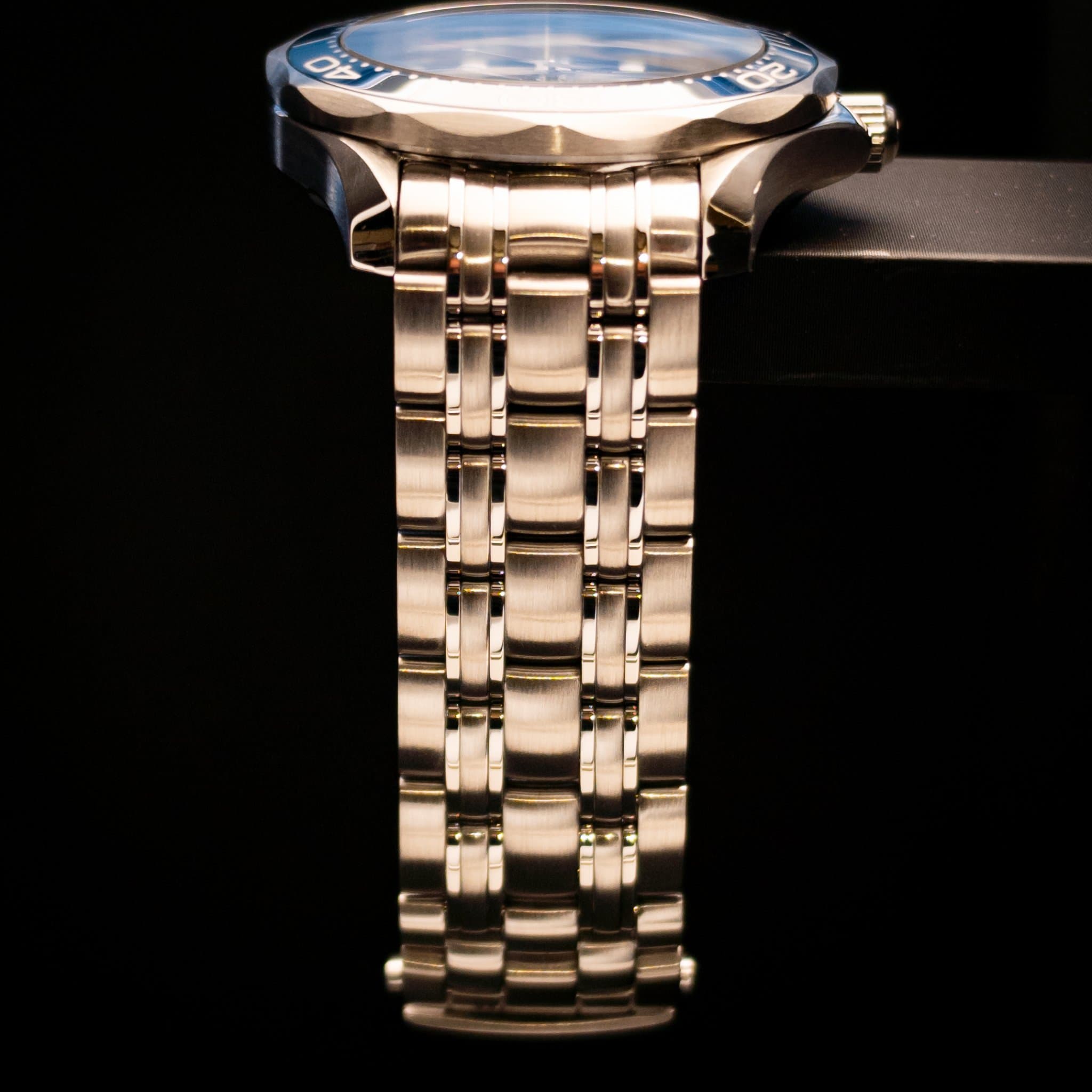 Omega Seamaster Diver 300M Blue No Wave (Ref. 212.30.41.20.03.001) — photo 14